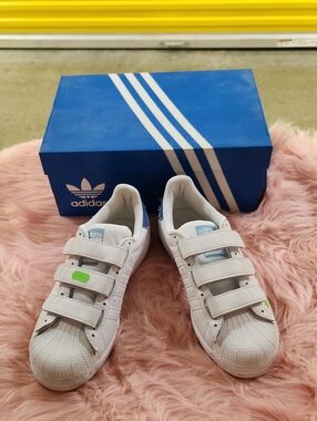 LIMITED EDITION adidas White Sneakers with Blue Heel  Light Blue Tongue Accents